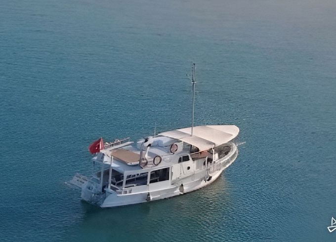 Custom Made Motoryacht