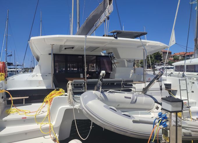 Fountaine Pajot Astrea 42