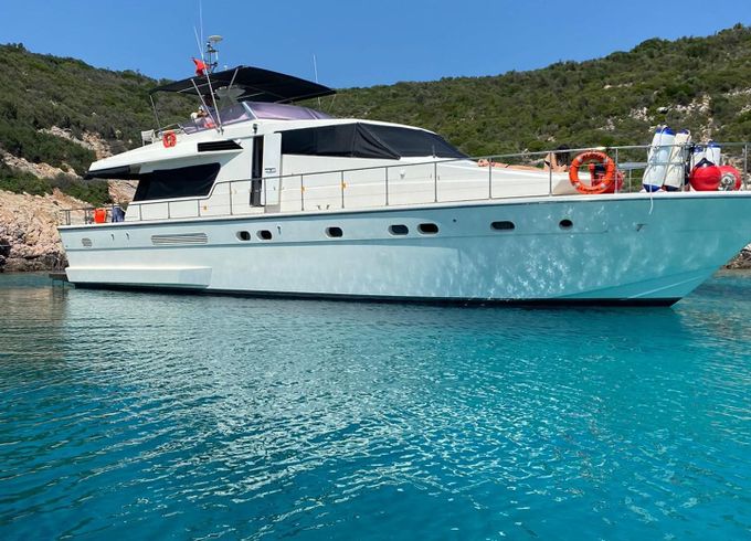 Sanlorenzo 57