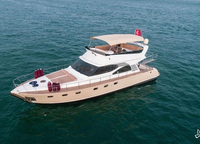 VIP Motoryacht