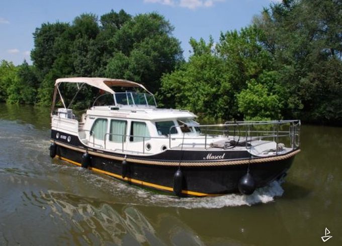 Linssen Sturdy 320