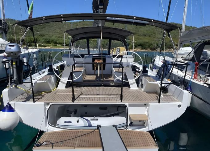 Beneteau First 44