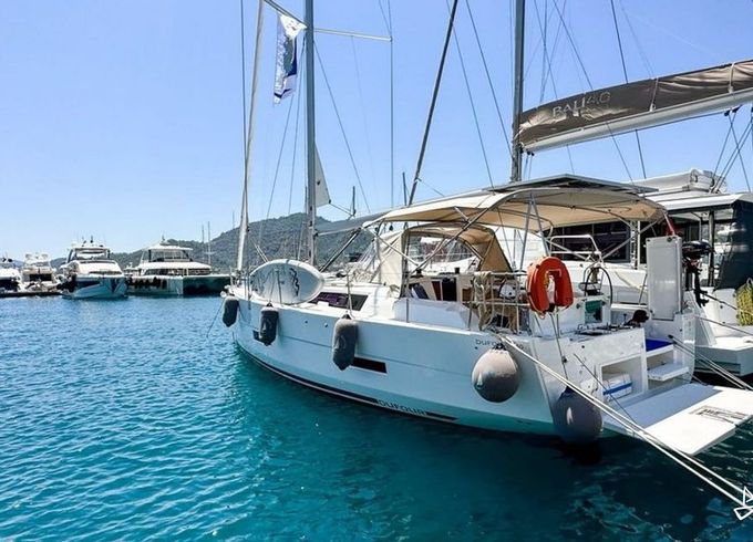 Dufour 430