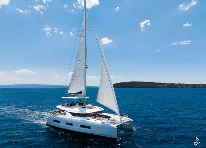 Lagoon 55