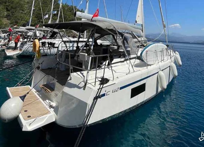 Bavaria 42 Cruiser