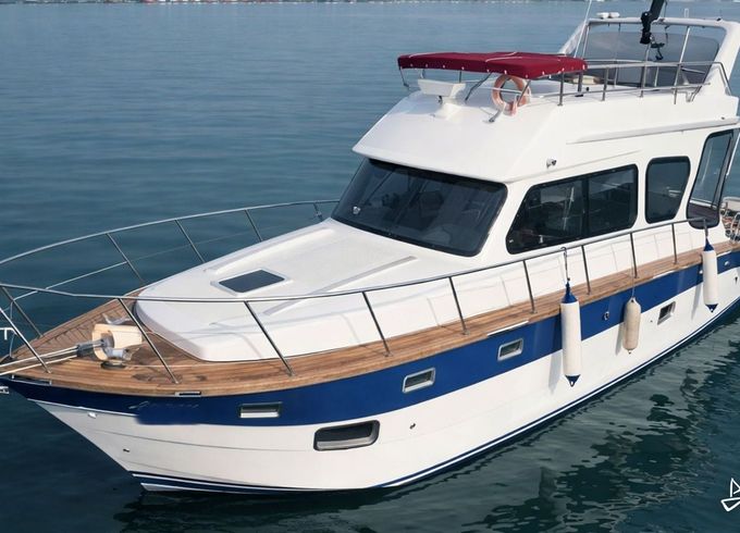Custom Made Motoryacht