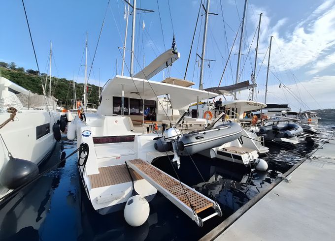 Fountaine Pajot Isla 40