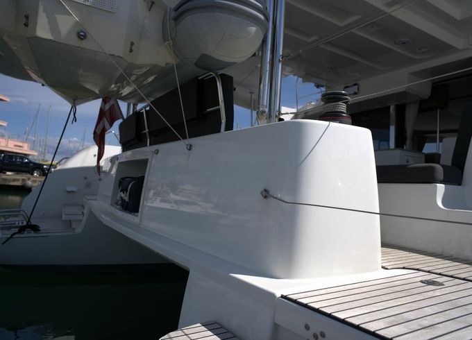Lagoon 46