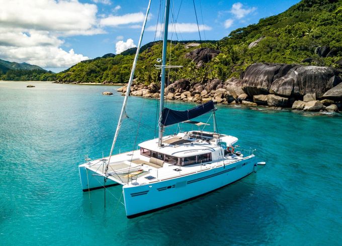 Lagoon 450F