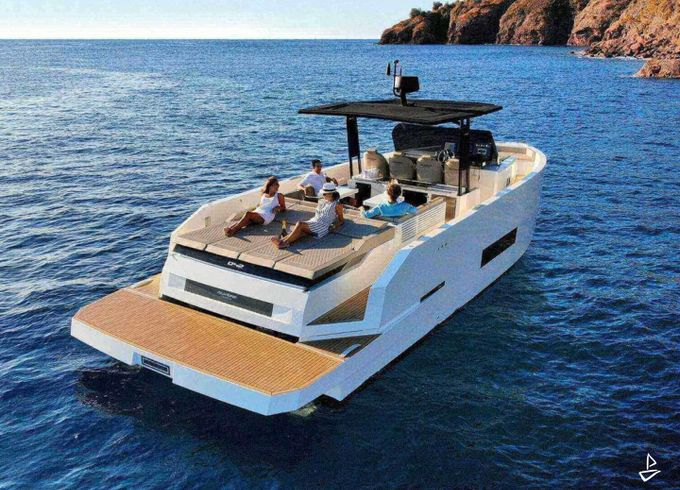 De Antonio D42 Open