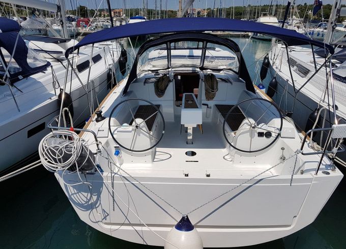 Dufour 382 Grand Large