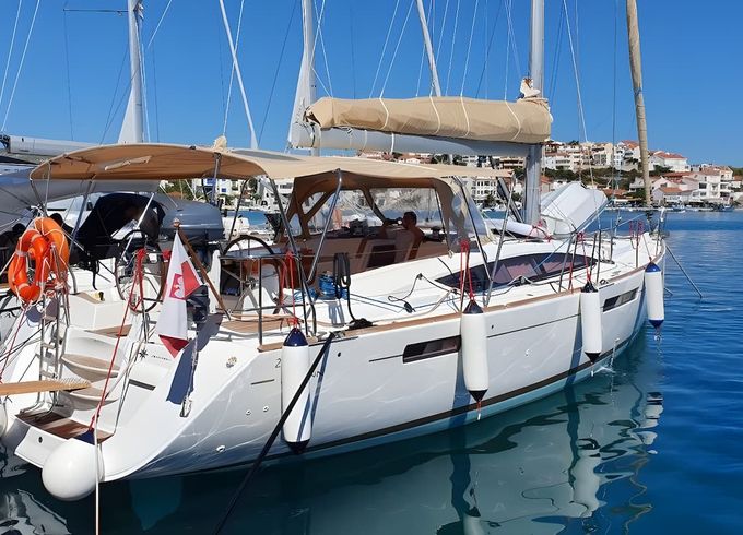Jeanneau 53