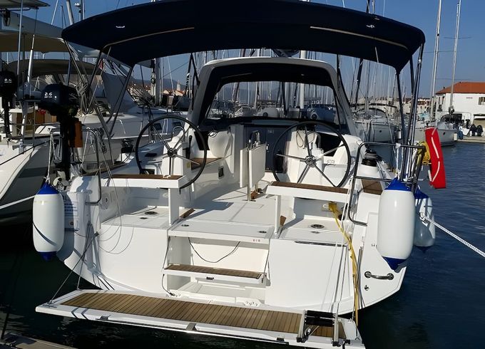 Beneteau Oceanis 35.1