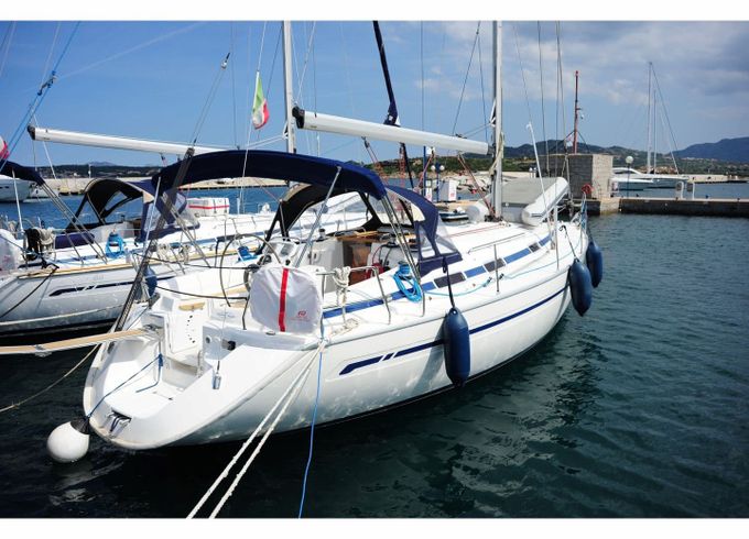 Bavaria 38
