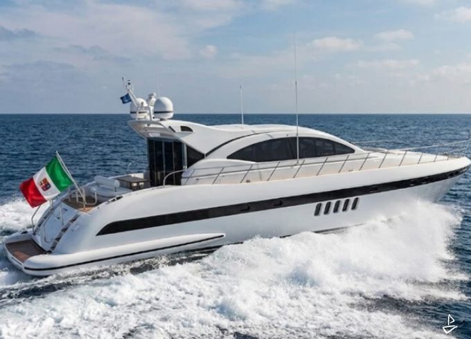 Mangusta 72