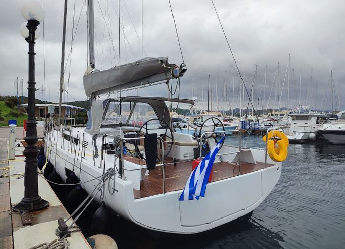 Beneteau First 44
