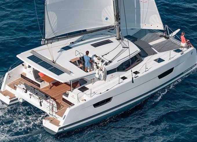 Fountaine Pajot Isla 40