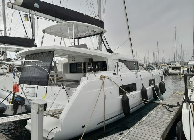 Lagoon 46