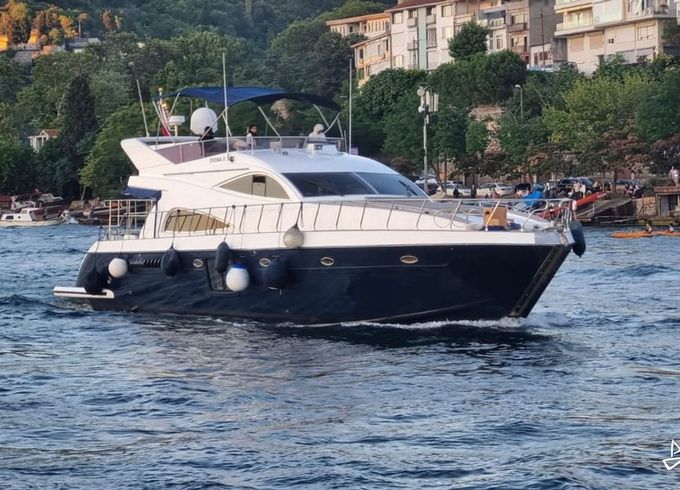 Custom Made Motoryacht