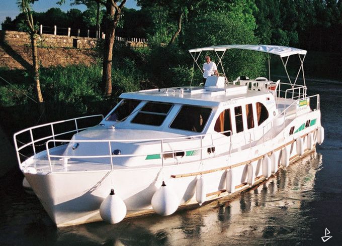 Custom Made Motorboat
