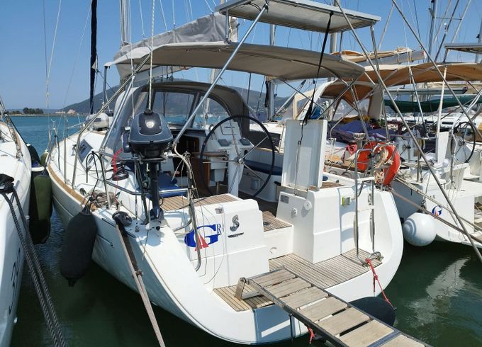 Beneteau Oceanis 37