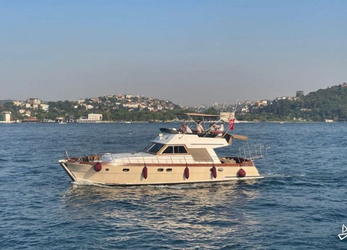 Custom Made Motoryacht