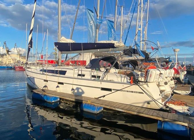 Bavaria 51