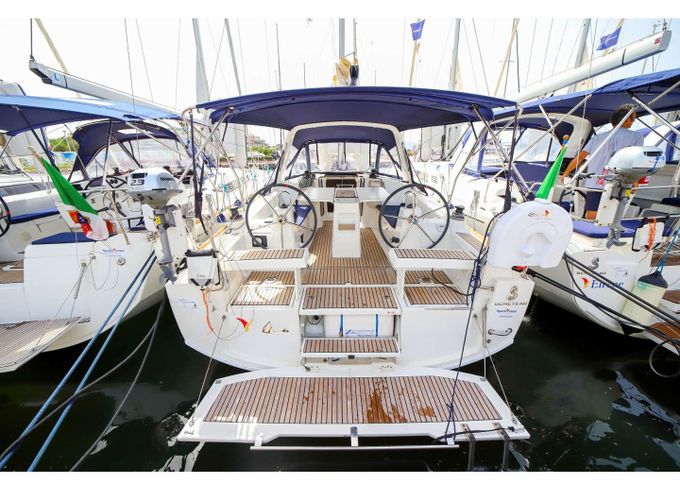 Beneteau Oceanis 35.1