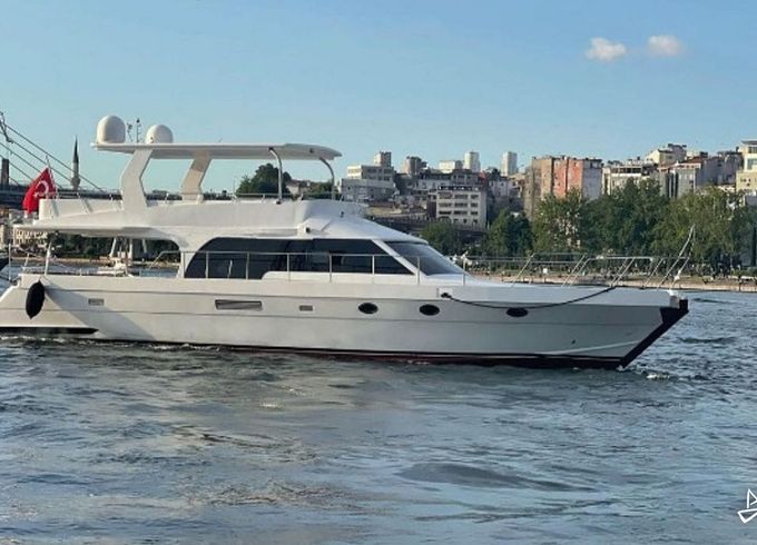 Custom Made Motoryacht