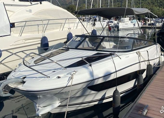 Jeanneau Cap Camarat 7.5 DC