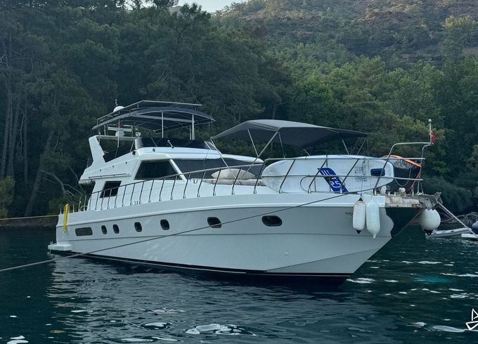 Custom Made Motoryacht