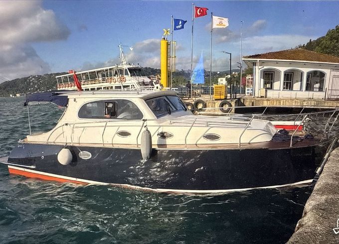 Custom Made Motoryacht