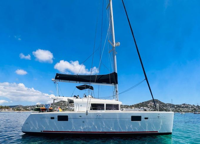 Lagoon 450F