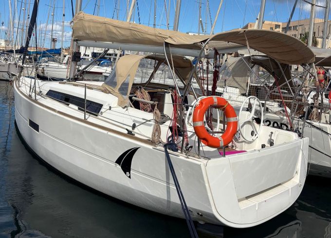 Dufour 310 Grand Large