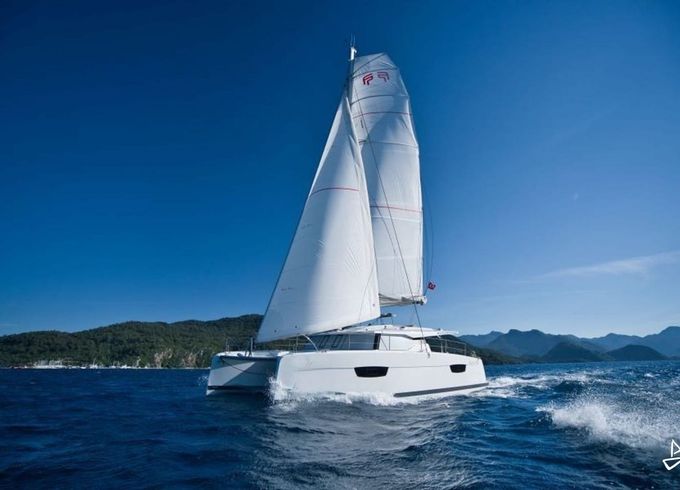 Fountaine Pajot Astrea 42