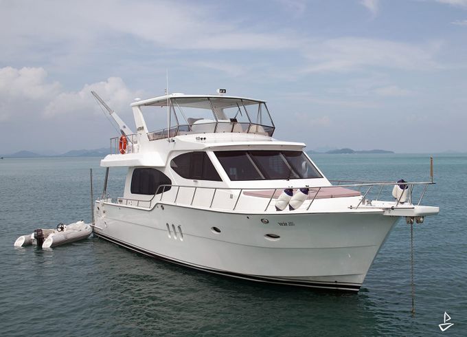 Activa Marine 5800