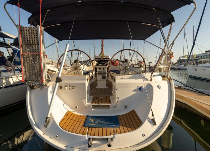 Bavaria 44