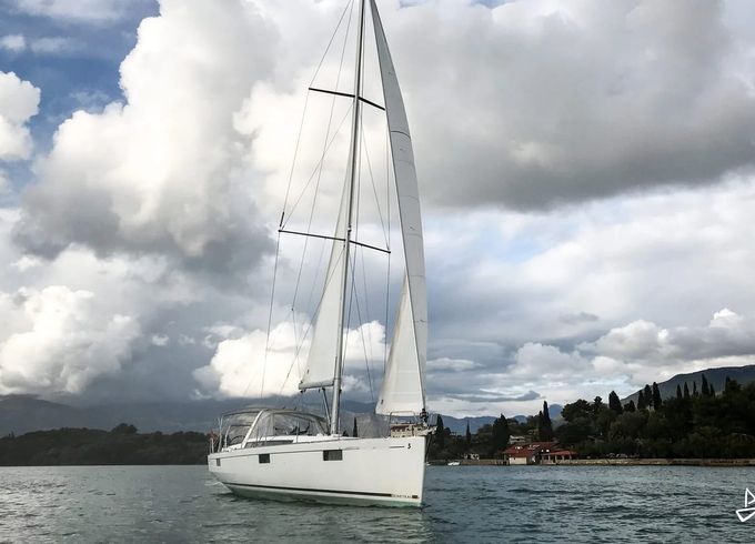 Beneteau Oceanis 48