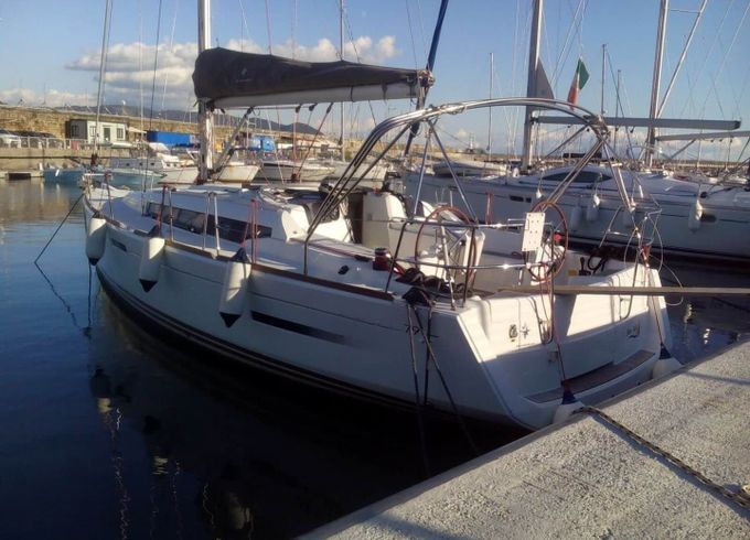Jeanneau Sun Odyssey 379