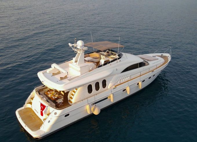 Custom Made Motoryacht