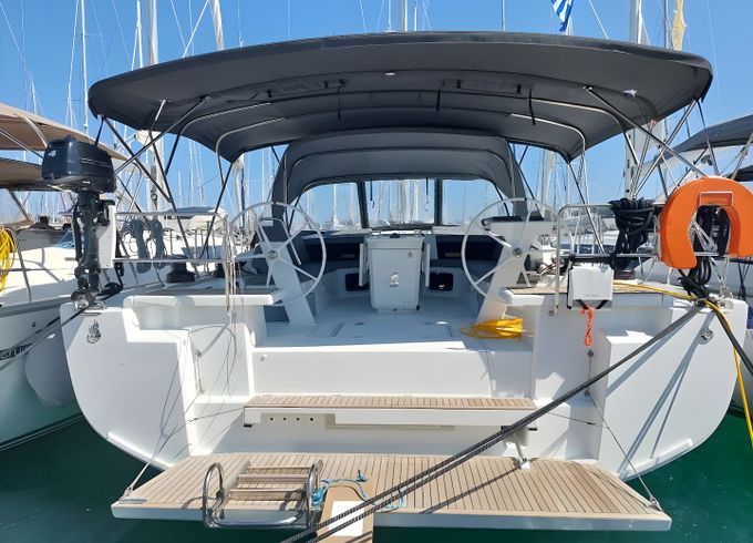 Beneteau Oceanis 51.1