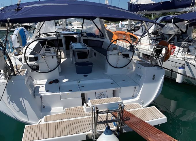 Beneteau Oceanis 48