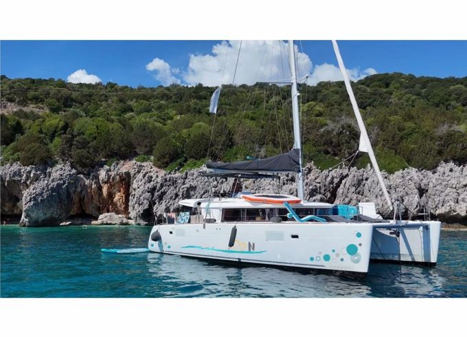 Lagoon 450F