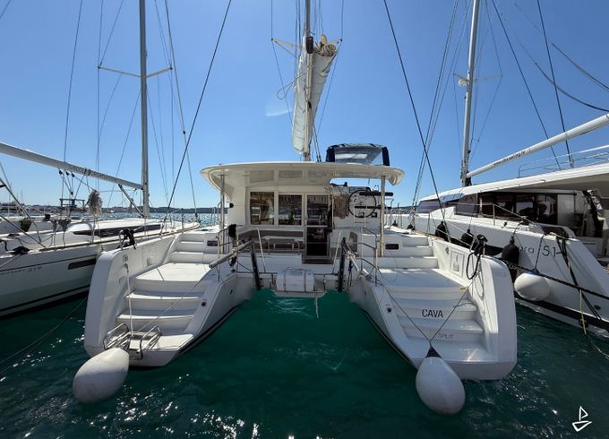 Lagoon 39