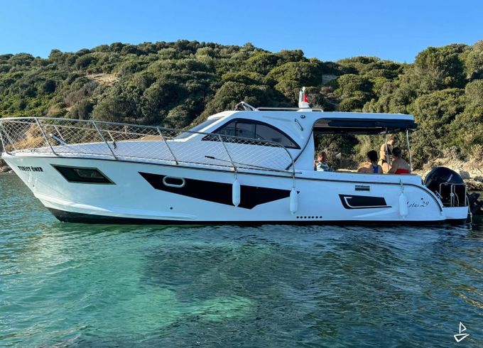 Custom Made Motoryacht
