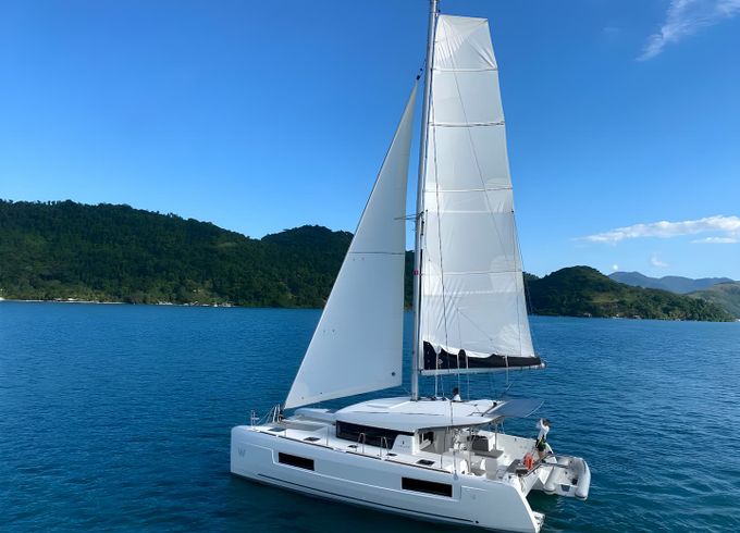 Lagoon 40