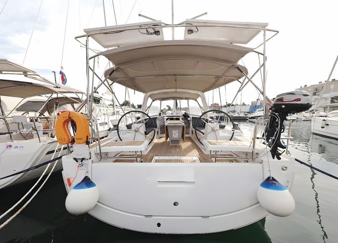 Beneteau Oceanis 41.1