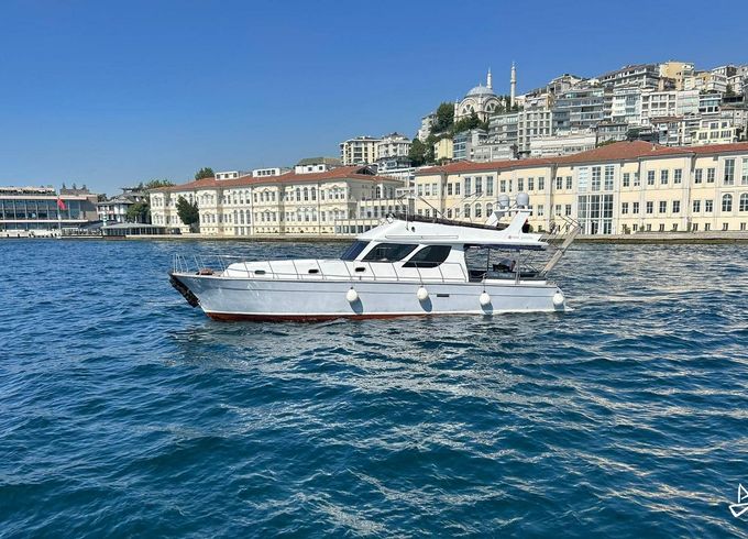 Custom Made Motoryacht