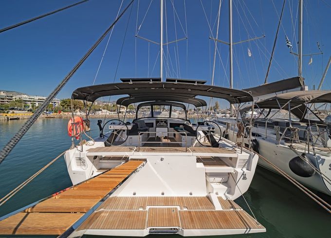 Dufour 470