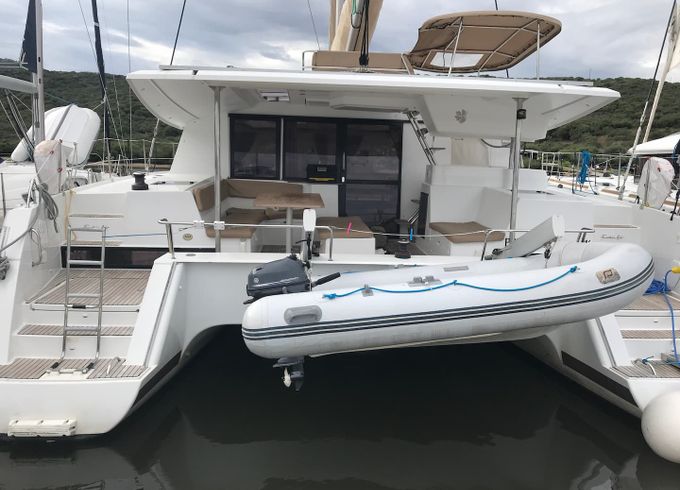 Fountaine Pajot Helia 44